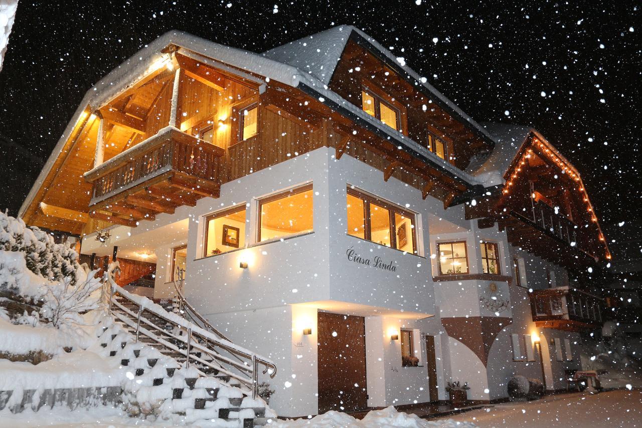 Appartamenti Ciasa Linda San Martino in Badia Exterior foto